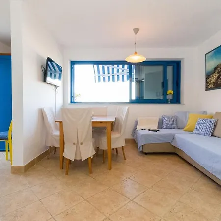 Vala Apartment