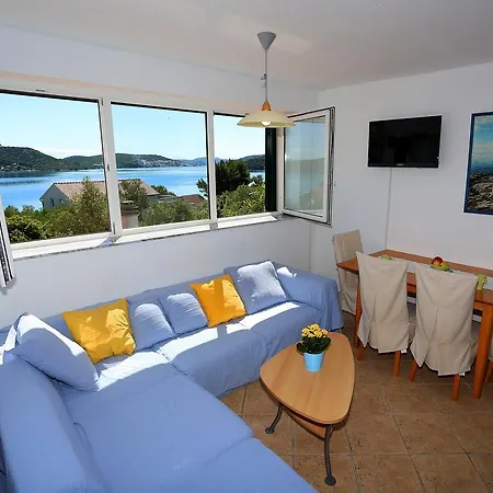 Apartment Vala