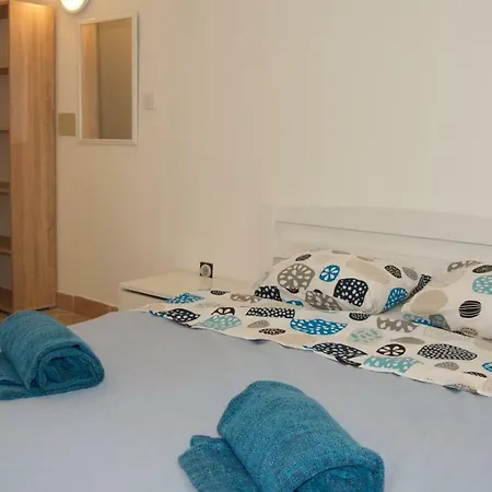 Vala Lägenhet Murter